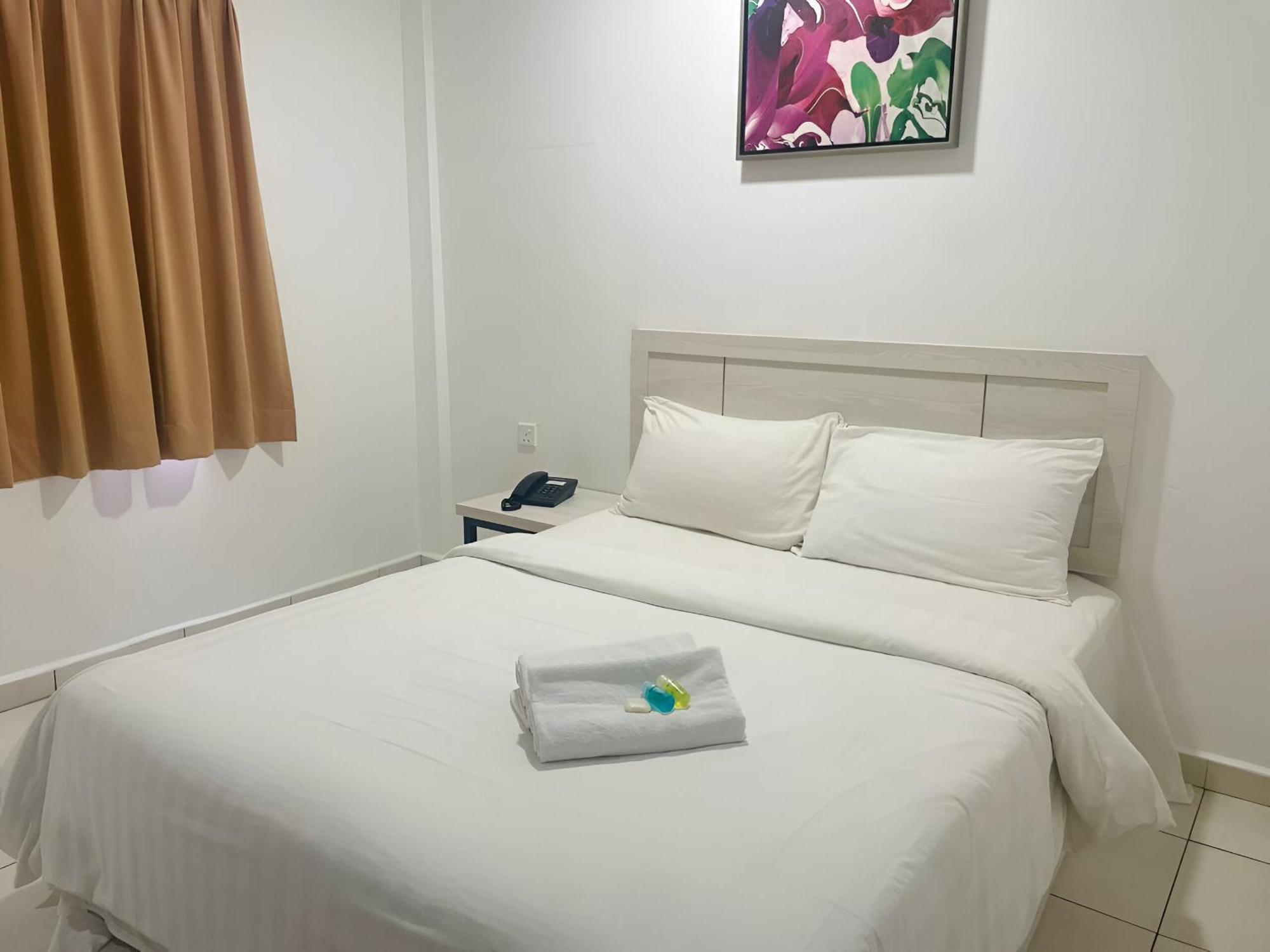 De Ocean Hotel Malacca Buitenkant foto