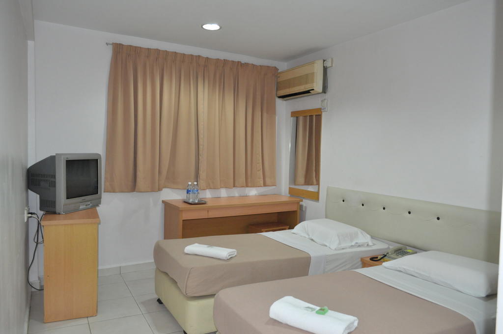 De Ocean Hotel Malacca Buitenkant foto